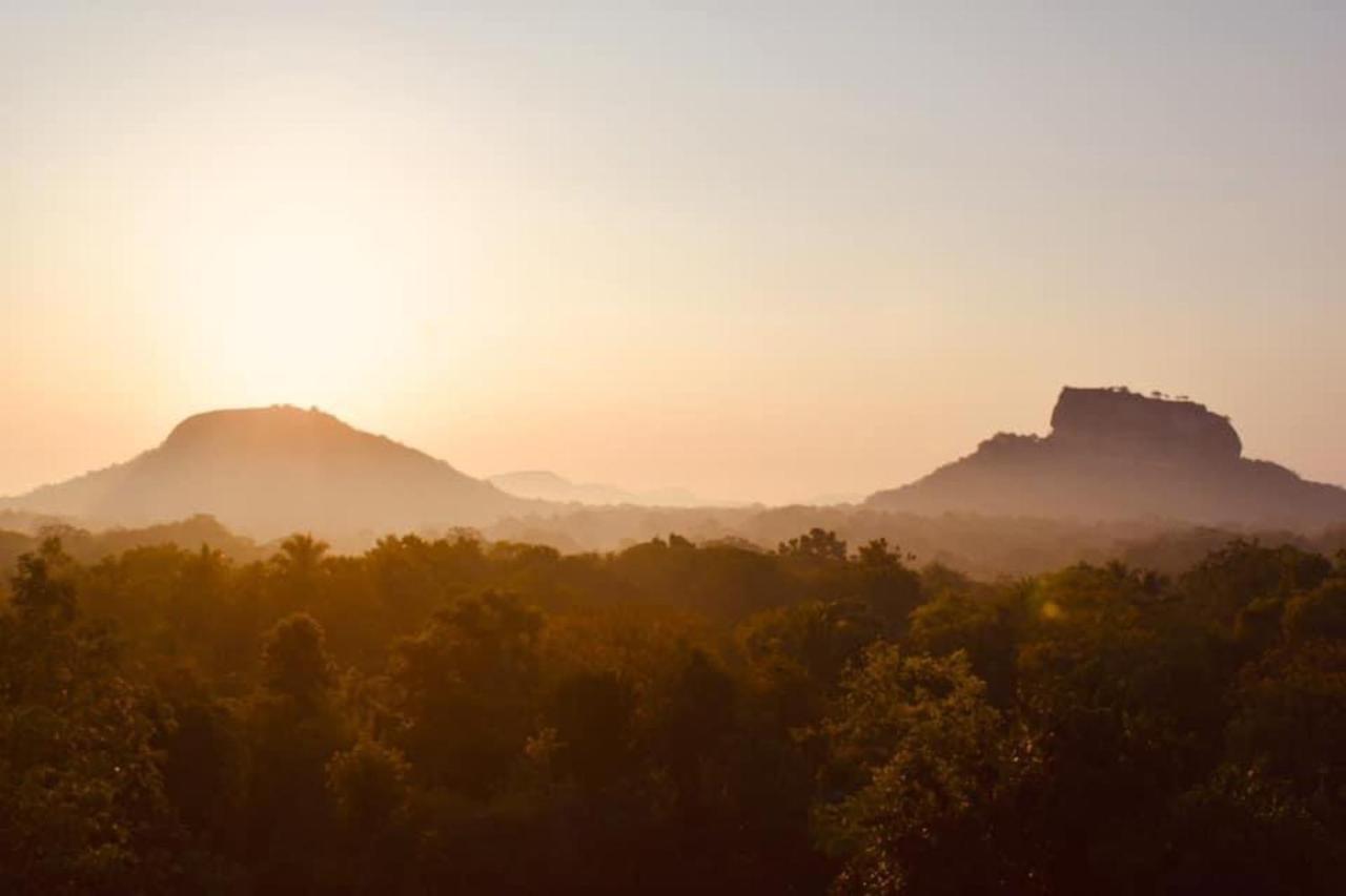 Choona Lodge 'View Of Sigiriya & Pidurangala With Sunrise' المظهر الخارجي الصورة